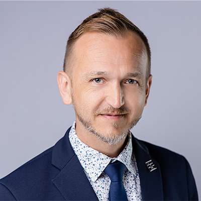 Doc. dr Tomi Kovačević